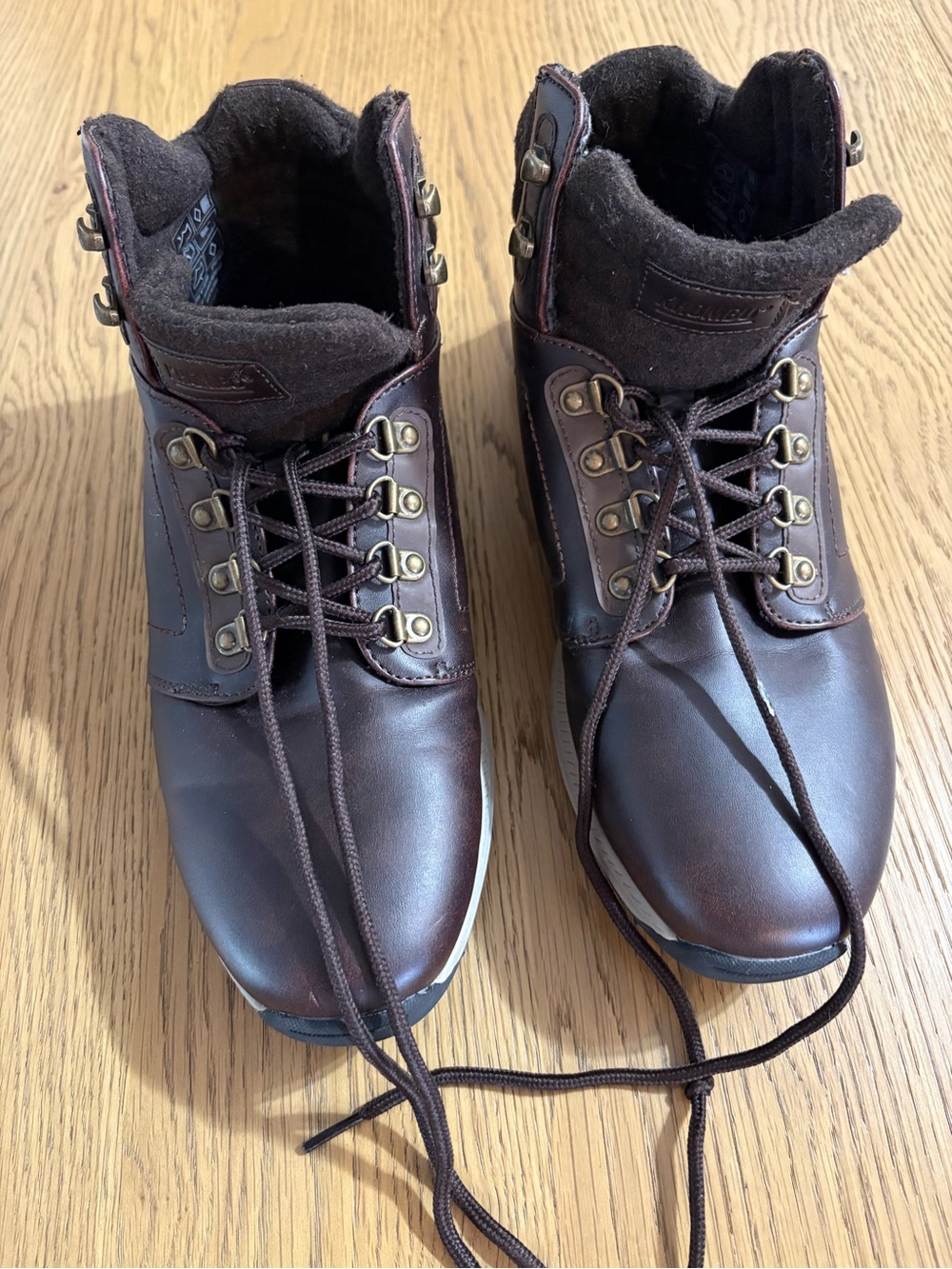 Khombu Brown Leather Lace-Up Hiking Boots - Picture 1 of 10
